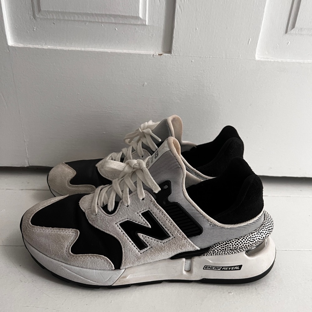 New Balance Encap Reveal